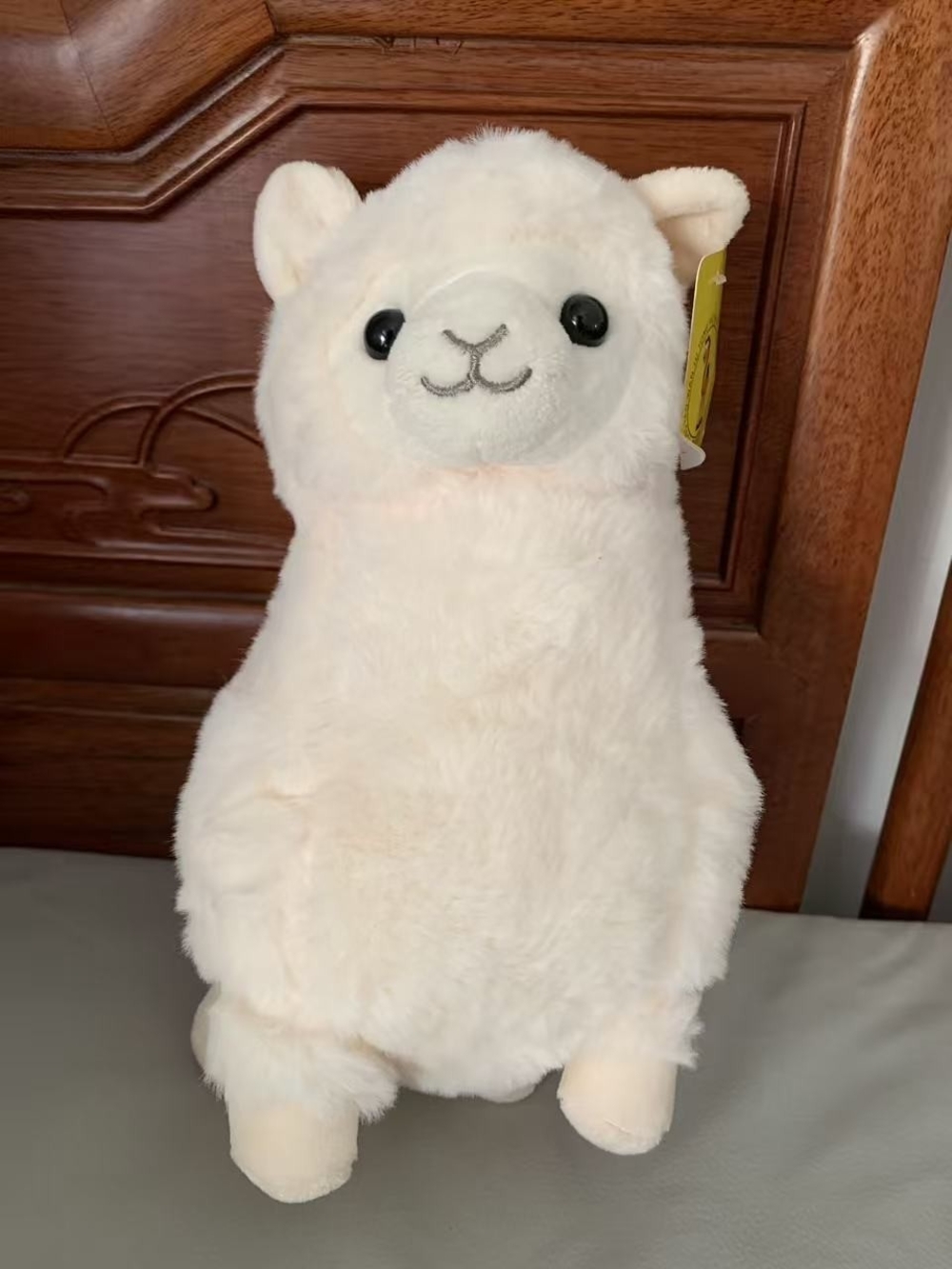 Plush Alpaca Stuffed Toy – Soft Cream Cuddly Companion